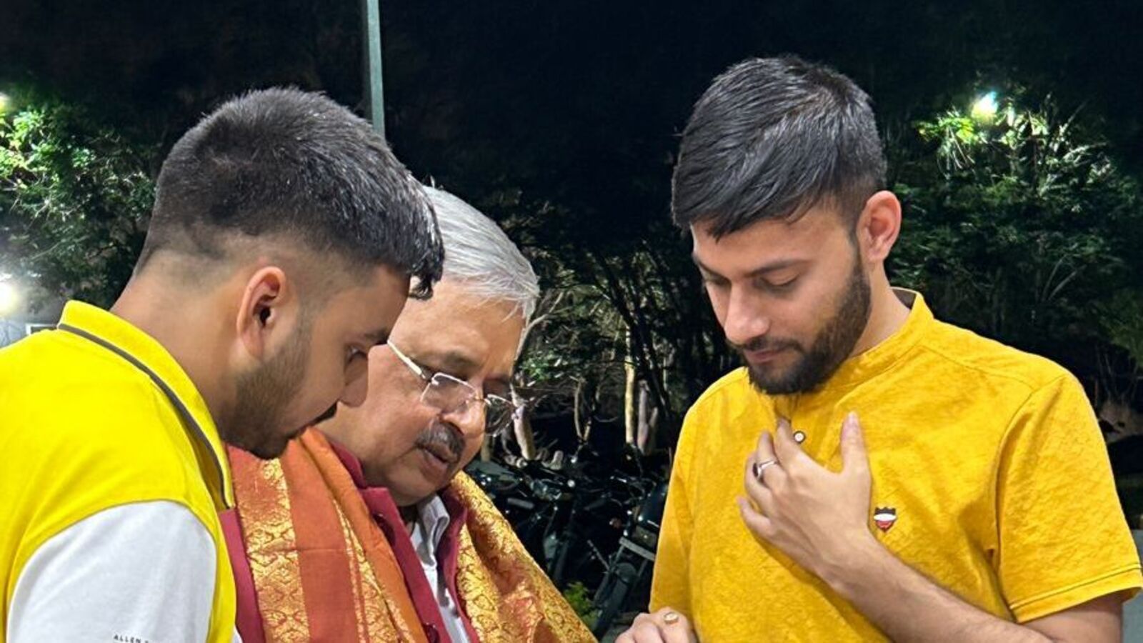 Book Talk at HCU : హైదరాబాద్ సెంట్రల్ వర్శిటీలో &apos;బుక్ టాక్&apos; ఈవెంట్ & జర్నలిస్ట్ ఉమేష్ ఉపాధ్యాయ్ రచించిన పుస్తకంపై చర్చ