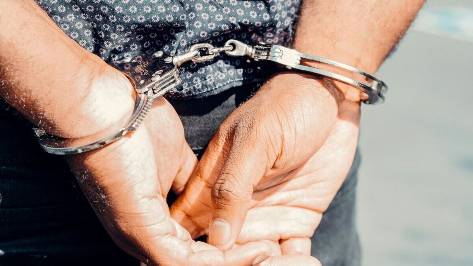 Warangal Kidnap : వరంగల్ లో వడ్డీ వ్యాపారి దారుణం, అప్పు తీసుకున్న వ్యక్తి కిడ్నాప్&రూ.28 లక్షలకు బలవంతపు సంతకాలు