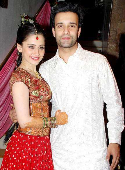 Sanjeeda Sheikh and Aamir Ali at their Mehendi ceremony. Pic credit: Mid Day Sanjeeda Sheikh and Aamir Ali at their Mehendi ceremony. Pic credit: Mid Day