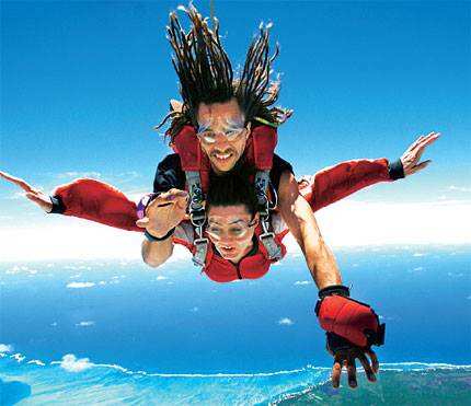 Fly by adventure: Mauritius offers visitors the chance to go skydiving Fly by adventure: Mauritius offers visitors the chance to go skydiving