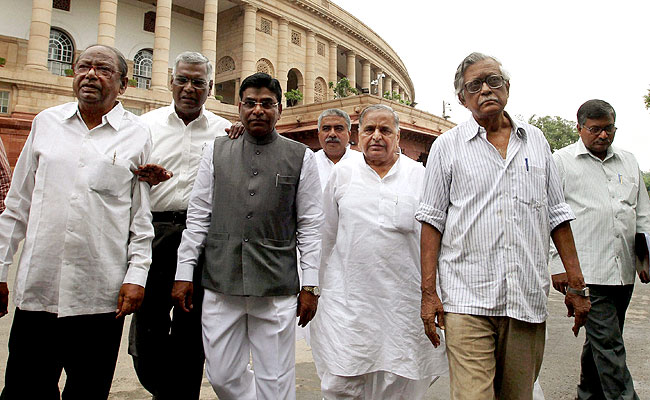Samajwadi Party chief Mulayam Singh Yadav with leaders of Left parties and TDP at Parliament House in New Delhi. PTI/Kamal Singh Samajwadi Party chief Mulayam Singh Yadav with leaders of Left parties and TDP at Parliament House in New Delhi. PTI/Kamal Singh