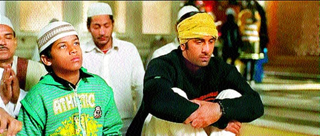 Ecstasy in qawwali: Ranbir sings with other members of the Nizamuddin humnawa in Rock Star Ecstasy in qawwali: Ranbir sings with other members of the Nizamuddin humnawa in Rock Star