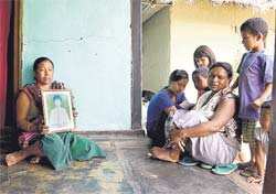 Sobita's daughter, Pusparani was killed
by CRPF in an encounter. HT photo Sobita's daughter, Pusparani was killed
by CRPF in an encounter. HT photo