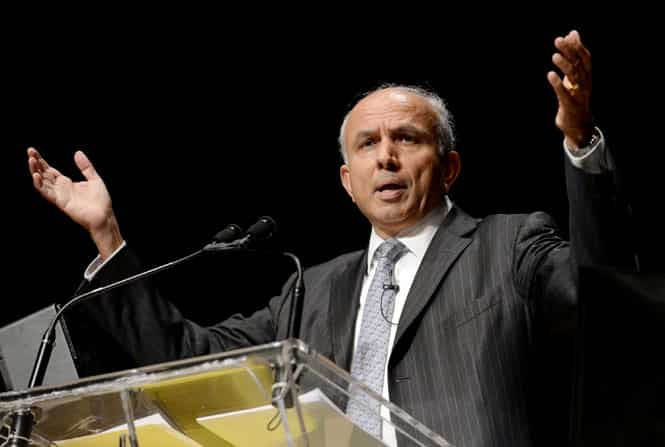 Prem Watsa, the Hyderabad-born man who is buying BlackBerry - Hindustan ...