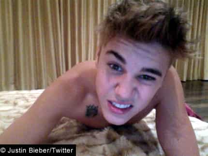 Uncensored photos bieber justin leaked Justin Bieber's