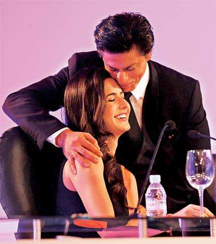 Star power: Shah Rukh Khan gives a hug to his Jab Tak Hai Jaan co-star Katrina Kaif at the HT Leadership Summit. Star power: Shah Rukh Khan gives a hug to his Jab Tak Hai Jaan co-star Katrina Kaif at the HT Leadership Summit.