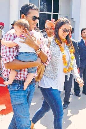 Lara Dutta, Mahesh Bhupathi and the kid PIC CREDIT: FOTOCORP Lara Dutta, Mahesh Bhupathi and the kid PIC CREDIT: FOTOCORP