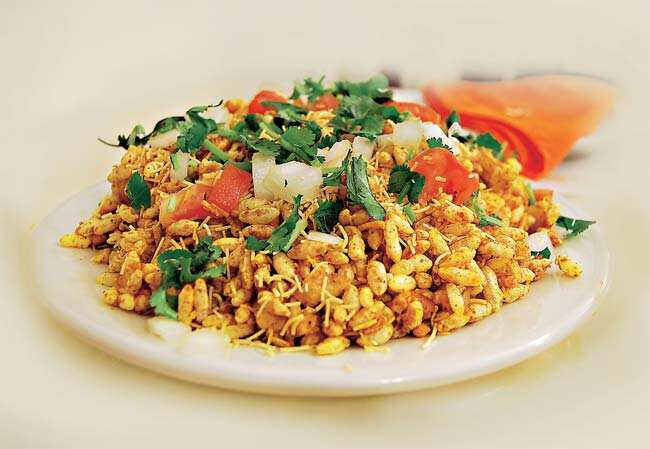 The crunch effect The Gujaratis took the principles of UP chaat (something fried, lots of crispy things for texture, chutneys, dahi, potatoes, etc) and created new dishes. The most famous of these is bhel pur)