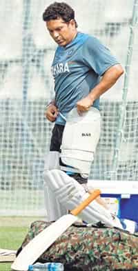 Sachin Tendulkar gets ready for one final hurrah at the Eden Gardens on Monday. (Subhankar Chakraborty/HT Photo)
</div) Sachin Tendulkar gets ready for one final hurrah at the Eden Gardens on Monday. (Subhankar Chakraborty/HT Photo)
</div)