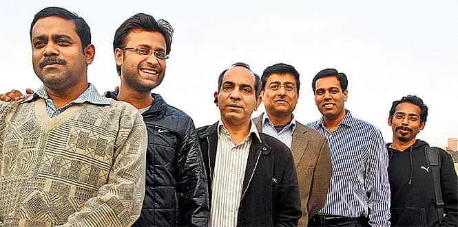 (L-R) Bipul Dey, Kumar Gaurav, Faheem Khan, Munish Raizada, Dinup Mathew and Ankit Lal at the Aam Aadmi Party headquarters in New Delhi. (Virendra Singh Gosain/ HT Photo)</em></strong)