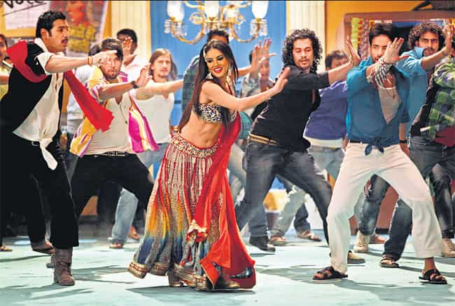 Sneak Peek Sunny Leone In Shootout At Wadala Item Song Bollywood Hindustan Times