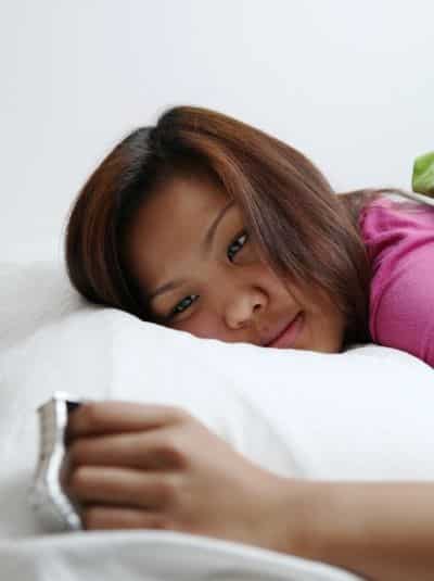 A new US study finds that women need more sleep than men, and they tend to wake up grumpier than men if they don't get adequate sleep. ©light poet/shutterstock.com