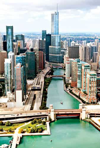 If i had a boat...An Architecture River Cruise is the best way to fully appreciate Chicago (Photo: City of Chicago) If i had a boat...An Architecture River Cruise is the best way to fully appreciate Chicago (Photo: City of Chicago)