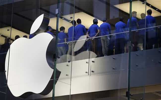 Staff at an Apple store hold a meeting before they open their doors on the day the iPhone 5 went on sale to the public, in central Sydney. Credit: Reuters/Tim Wimborne Staff at an Apple store hold a meeting before they open their doors on the day the iPhone 5 went on sale to the public, in central Sydney. Credit: Reuters/Tim Wimborne