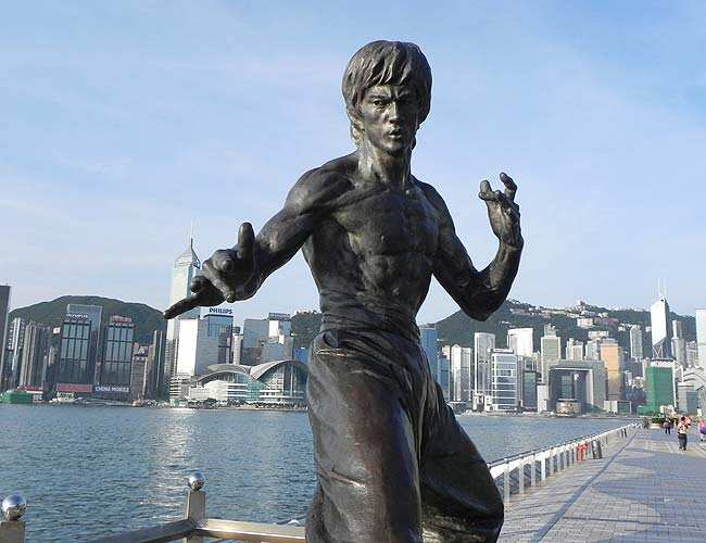 Bruce Lee at the Avenue of Stars. Photo: Sandip Hor Bruce Lee at the Avenue of Stars. Photo: Sandip Hor