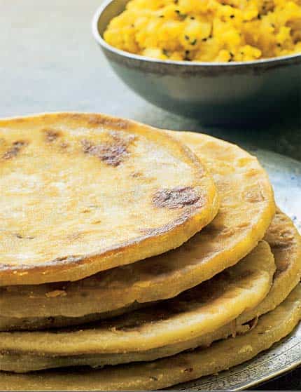 You’re the culprit Parathas can absorb more fat (upto 700 per cent more) than pooris 
</div)