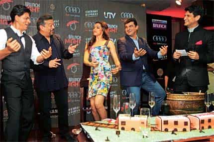 All Aboard the filmi express Shah Rukh, Deepika and Siddharth Roy Kapur rocked the evening and got everyone including our hosts Vir Sanghvi and Rajiv Makhni dancing to the count of One, Two, Three, Four... All Aboard the filmi express Shah Rukh, Deepika and Siddharth Roy Kapur rocked the evening and got everyone including our hosts Vir Sanghvi and Rajiv Makhni dancing to the count of One, Two, Three, Four...
