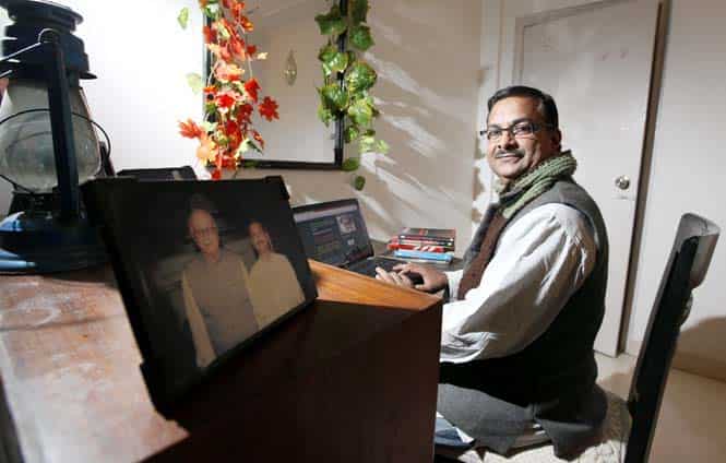 Dr Hussain, a professor with the Mekelle University, Ethiopia, believes in the idea of a secular India. "During riots, it is not about Hindus and Muslims. Whoever is killed is an Indian and whoever kills, is a devil," he says. (Raj K Raj/HT Photo)</em> </div) Dr Hussain, a professor with the Mekelle University, Ethiopia, believes in the idea of a secular India. "During riots, it is not about Hindus and Muslims. Whoever is killed is an Indian and whoever kills, is a devil," he says. (Raj K Raj/HT Photo)</em> </div)
