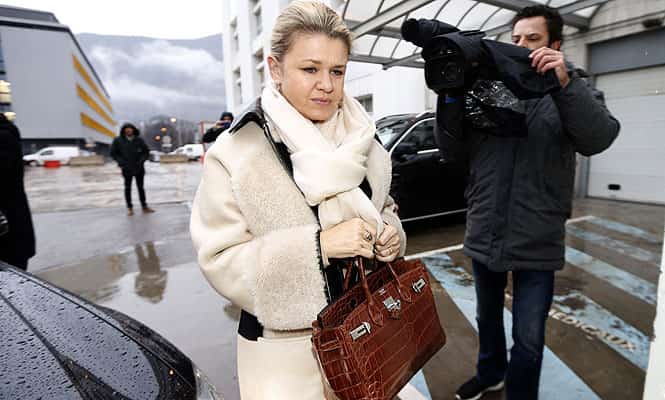 Corinna Schumacher, wife of seven-times former Formula One world champion Michael Schumacher, arrives at the CHU hospital emergency unit in Grenoble. (Reuters photo)
</div) Corinna Schumacher, wife of seven-times former Formula One world champion Michael Schumacher, arrives at the CHU hospital emergency unit in Grenoble. (Reuters photo)
</div)