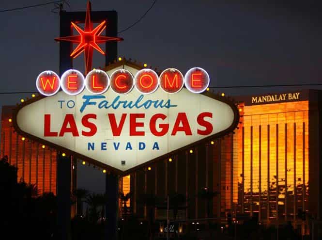 A view of the welcome sign on Las Vegas Boulevard, known as "The Strip" is seen in Las Vegas, Nevada. (AFP Photo)
</div) A view of the welcome sign on Las Vegas Boulevard, known as "The Strip" is seen in Las Vegas, Nevada. (AFP Photo)
</div)