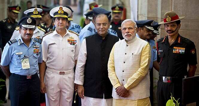 PM Modi meets top military officers | Latest News India - Hindustan Times