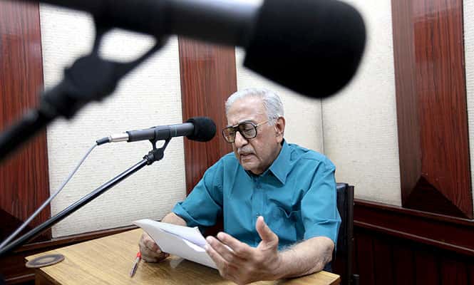 Veteran Radio presenter Ameen Sayani at his Recording Studio in Colaba in Mumbai. (Photo by Vijayanand Gupta/ Hindustan Times) Veteran Radio presenter Ameen Sayani at his Recording Studio in Colaba in Mumbai. (Photo by Vijayanand Gupta/ Hindustan Times)