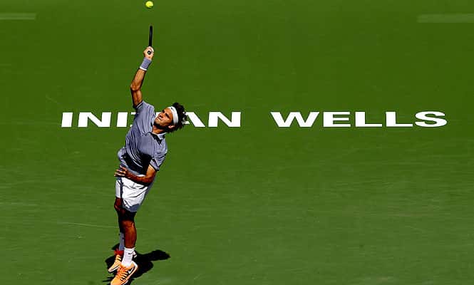 Roger Federer of Switzerland serves to Alexandr Dolgopolov of Ukraine during the semifinals of the BNP Parabas Open at the Indian Wells Tennis Garden in Indian Wells, California. (AFP Photo) Roger Federer of Switzerland serves to Alexandr Dolgopolov of Ukraine during the semifinals of the BNP Parabas Open at the Indian Wells Tennis Garden in Indian Wells, California. (AFP Photo)