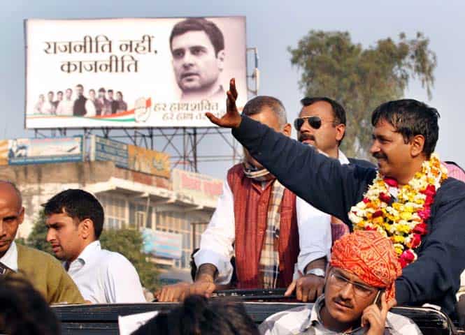 A file photo of AAP leader Arvind Kejriwal during his road show in Agra. (HT photo/Arvind Yadav)</em) A file photo of AAP leader Arvind Kejriwal during his road show in Agra. (HT photo/Arvind Yadav)</em)