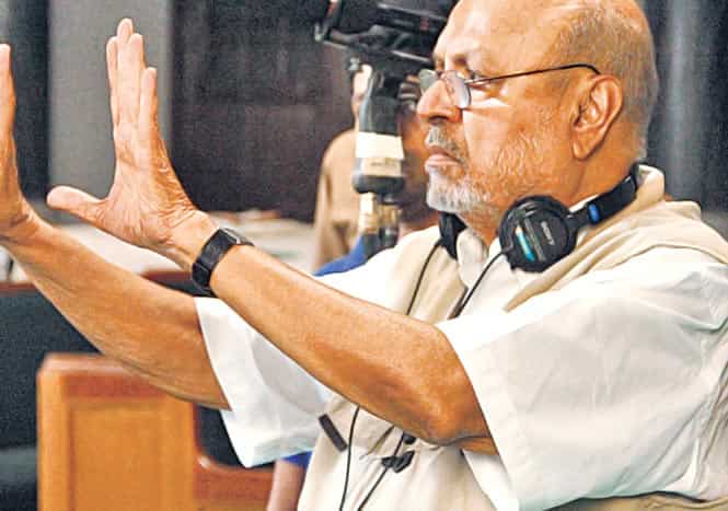 Filmmaker Shyam Benegal in action on the sets Filmmaker Shyam Benegal in action on the sets