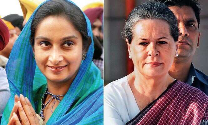 You may disagree with Sonia Gandhi’s (right) politics but her styling is always impeccable. Harsimrat Kaur’s (left) public persona is built around a wardrobe of salwar-kameezes, with a dupatta draped firmly over her hea) You may disagree with Sonia Gandhi’s (right) politics but her styling is always impeccable. Harsimrat Kaur’s (left) public persona is built around a wardrobe of salwar-kameezes, with a dupatta draped firmly over her hea)