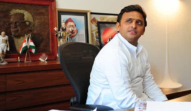 Uttar Pradesh chief minister Akhilesh Yadav at his home in Lucknow. (AFP photo)</em>
</div) Uttar Pradesh chief minister Akhilesh Yadav at his home in Lucknow. (AFP photo)</em>
</div)