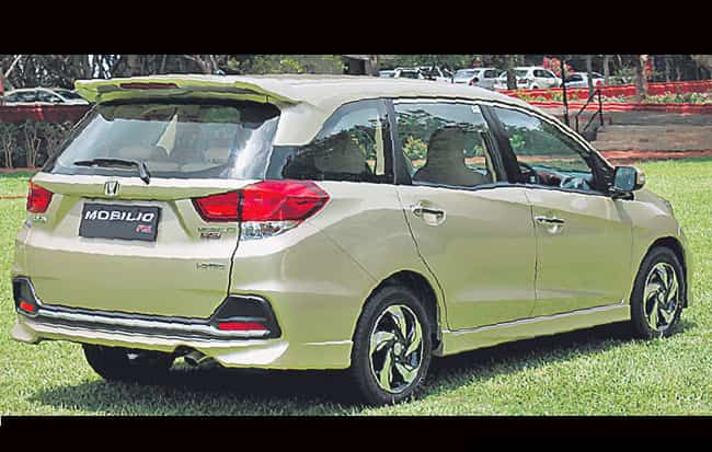 The top-of-the-line RS variant gets better-looking alloys too Honda’s maiden multi-purpose vehicle Mobilio set to cause a stir
