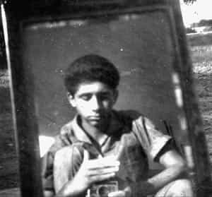 Framed: Naseer takes a ‘selfie’; shooting for Shyam Benegal’s Bhumika.