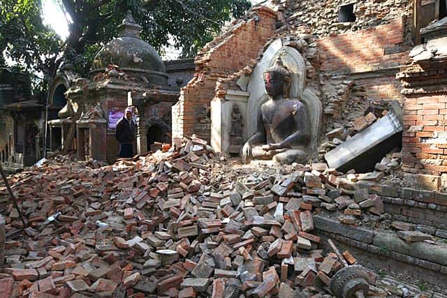 People survey a site damaged by the earthquake at Bhaktapur in Nepal khdmadhu. (HT Photo/Raj K Raj) People survey a site damaged by the earthquake at Bhaktapur in Nepal khdmadhu. (HT Photo/Raj K Raj)