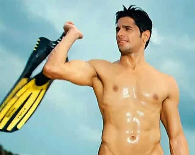 640px x 510px - Ranveer Singh to Varun Dhawan: Bollywood's hottest shirtless hunks |  Bollywood - Hindustan Times