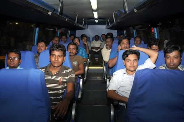 Indians evacuated from Yemen, arrive at Chatrapati Shivaji International Airport in Mumbai. HT Photo/Sanjay Solanki Indians evacuated from Yemen, arrive at Chatrapati Shivaji International Airport in Mumbai. HT Photo/Sanjay Solanki