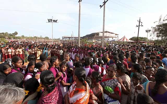 People pay their last respect to the former president in Rameswaram on July 29, 2015. (HT Photo/Vivek Nair) People pay their last respect to the former president in Rameswaram on July 29, 2015. (HT Photo/Vivek Nair)