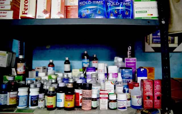 Delhi's 'Medicine Baba' gets drugs from rich, gives to poor | Latest ...