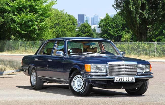 This 1976 Mercedes 450 SEL 6.9 owned by Claude François was bought for 97,500 euros. Photo:AFP