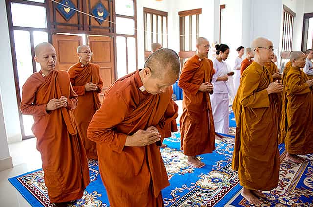 Rebel Female Buddhist Monks Take On Thailand Status Quo World News