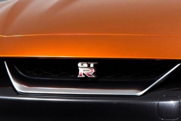 Nissan GT-R Front Grill Logo