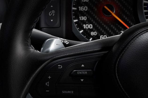 Nissan GT-R Steering Controls