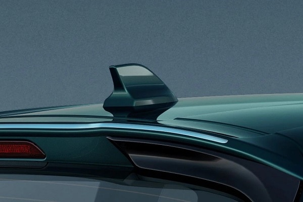 Tata Altroz EV Antenna