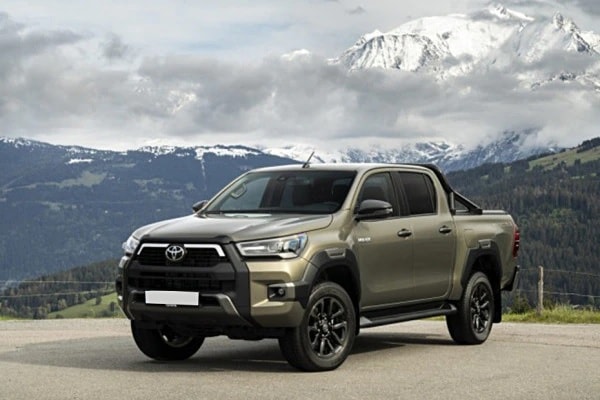 Toyota Hilux available for bookings in India, albeit unofficially