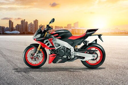 Aprilia Tuono V4 (HT Auto photo) 
