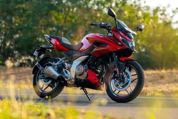 Bajaj Pulsar F250 [2021-2024] Front Right View
