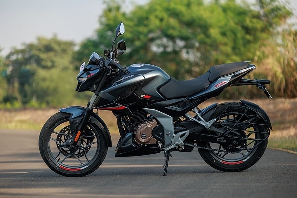 pulsar 250 on road price