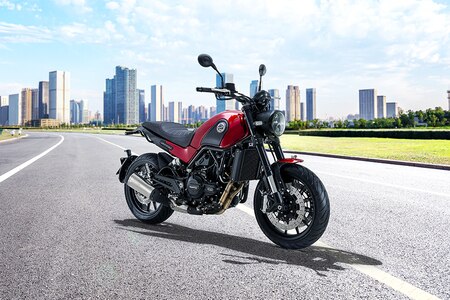 Benelli Leoncino 500 (HT Auto photo) 