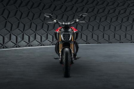 Ducati Diavel 1260 null