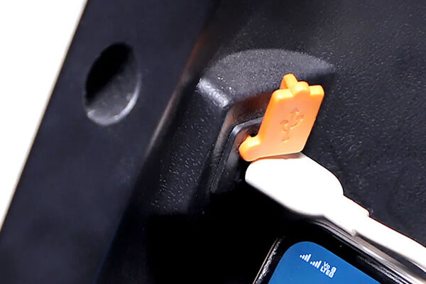 Fidato Evtech Cutie Usb Port View